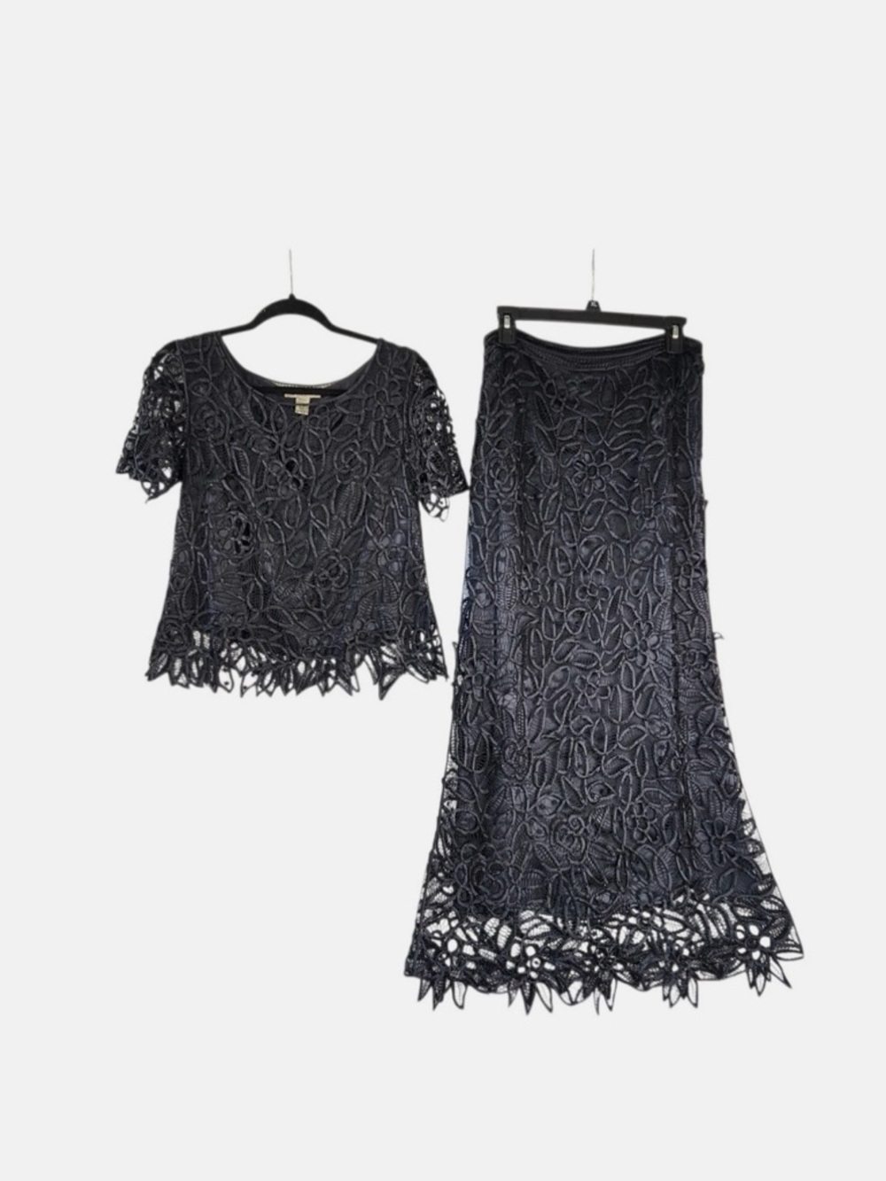 Women’s Black Lace set blouse size L white Maxi Skirt s- Elegant Crochet Overlay